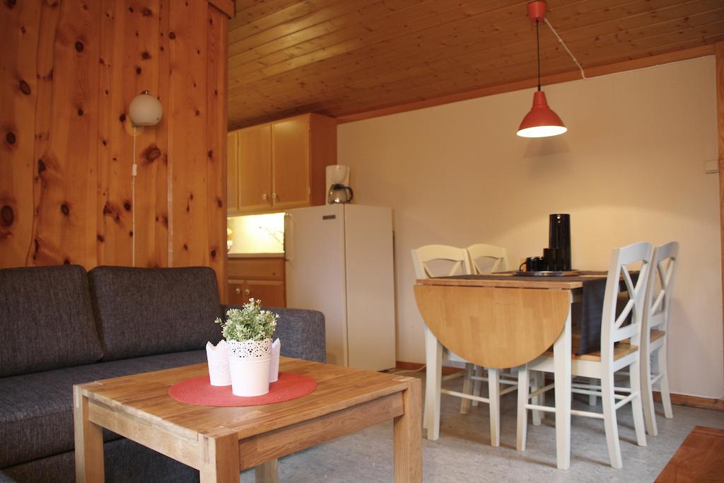 Solvgarden Cottages Rysstad Kamer foto